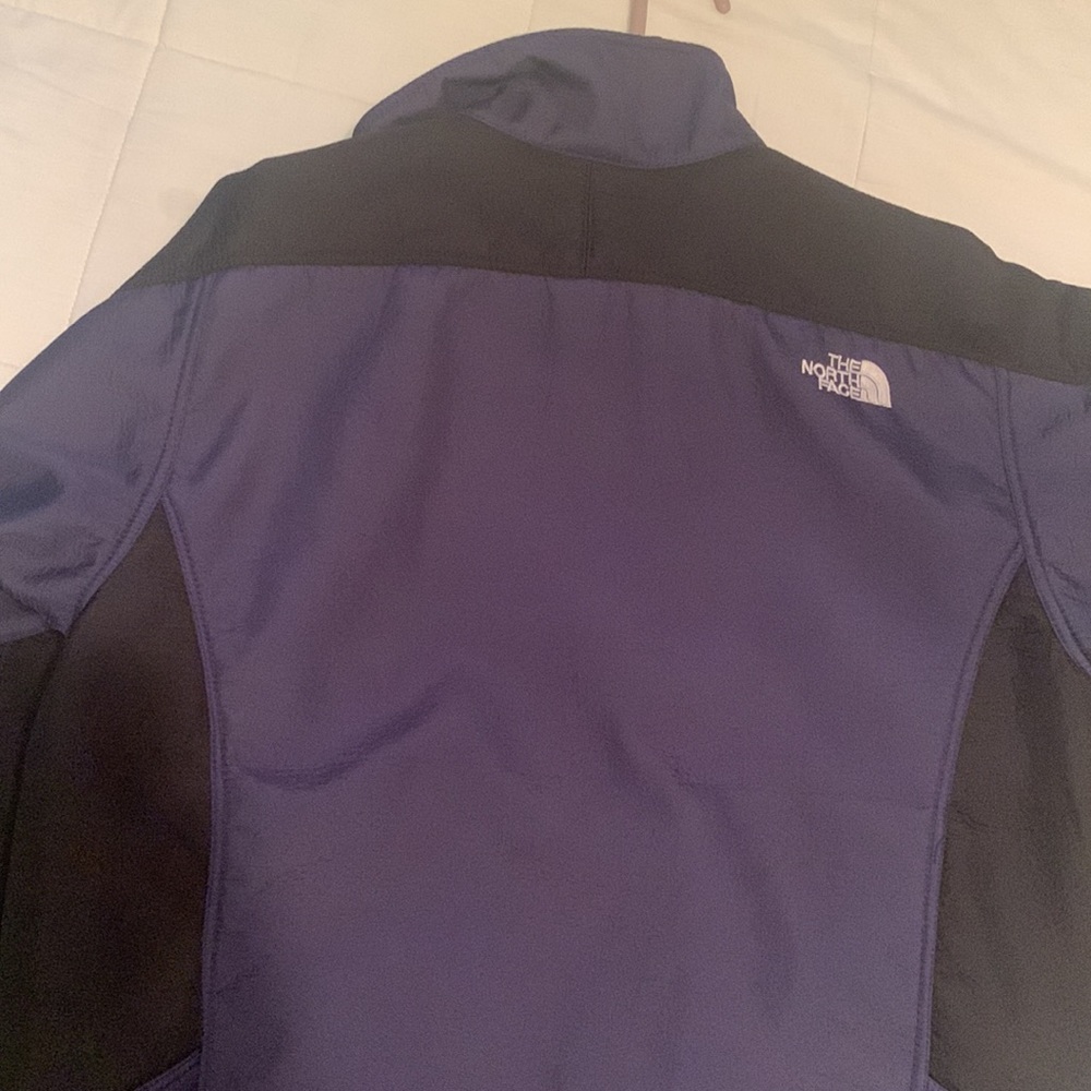 NWOT. Men’s North Face jacket. - Picture 5 of 5